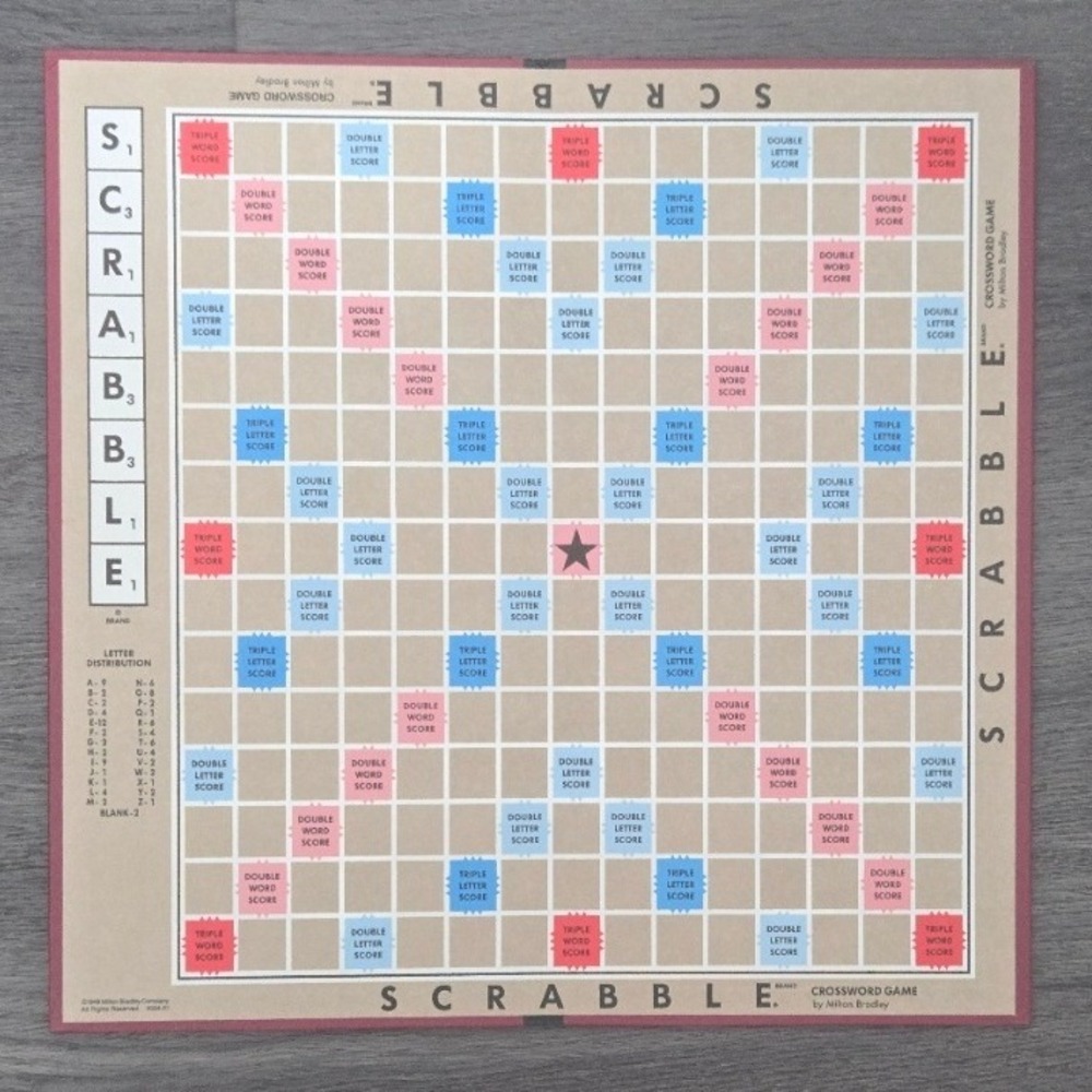 Vintage Milton Bradley Scrabble Replacement Game Board Only Maroon Back‎ 4024-X1